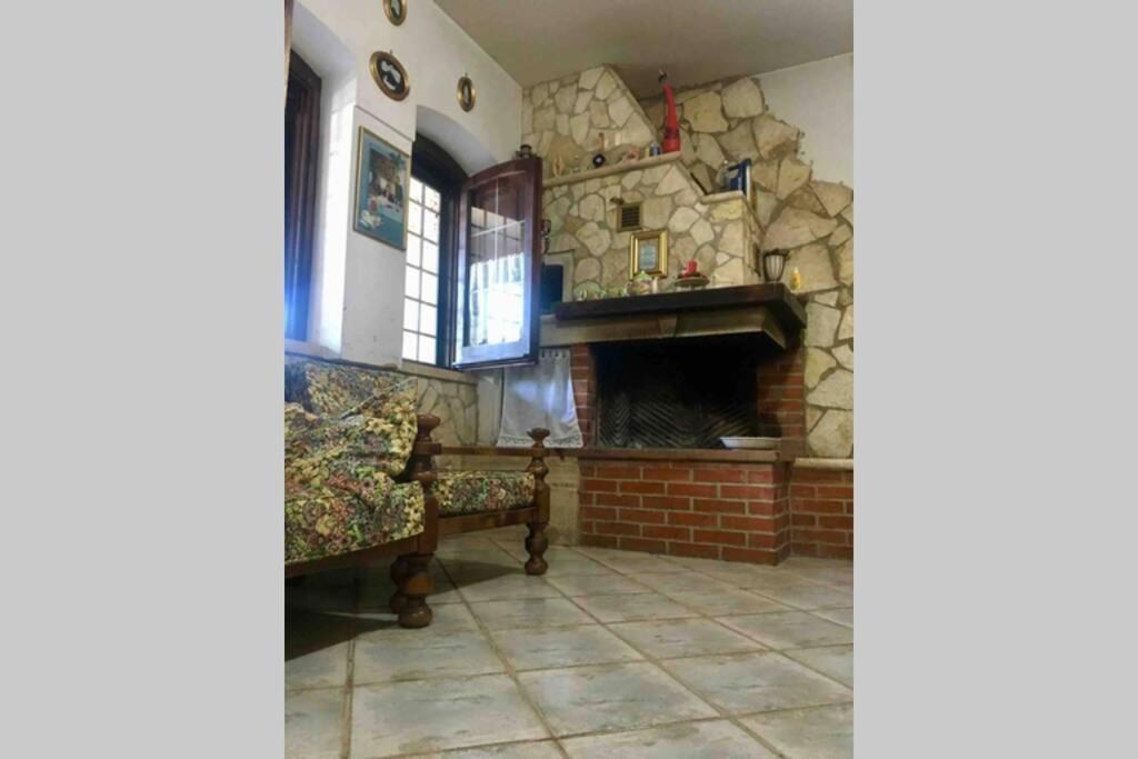 Dimora Palombo Villa Bassiano Esterno foto