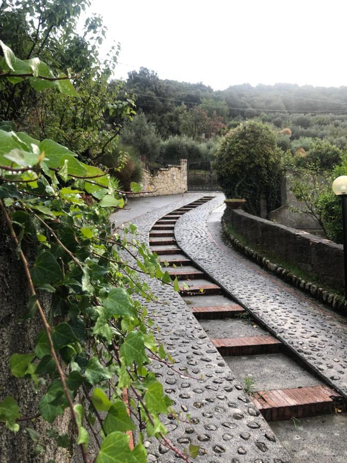 Dimora Palombo Villa Bassiano Esterno foto